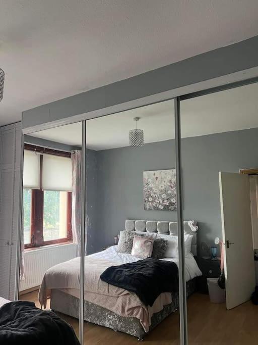 Lovely 2 Bedroom Apartment In Heart Of ダンディー エクステリア 写真